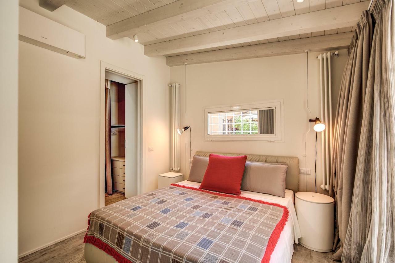 Luxuary Terrace Trastevere Rome Exterior photo