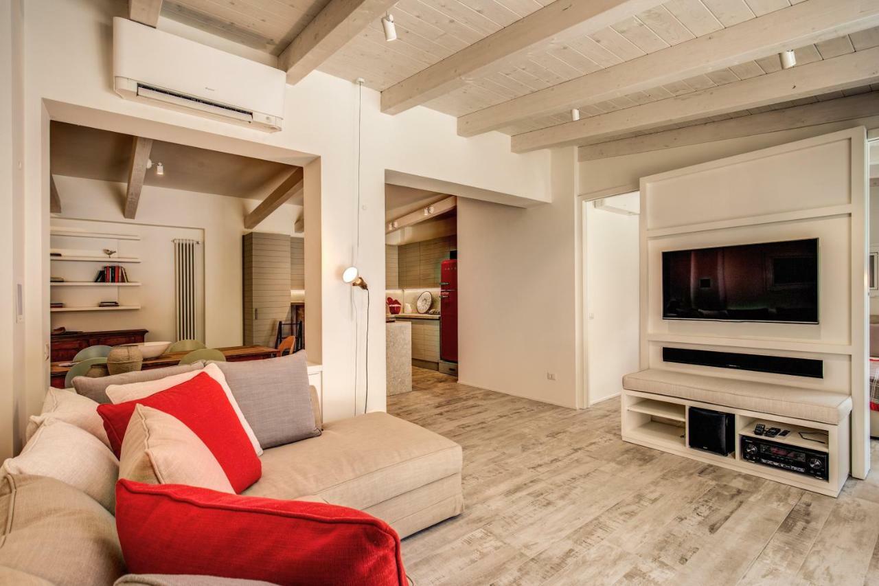 Luxuary Terrace Trastevere Rome Exterior photo