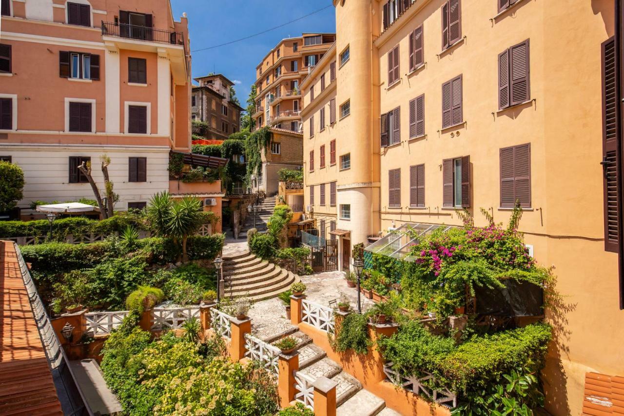 Luxuary Terrace Trastevere Rome Exterior photo