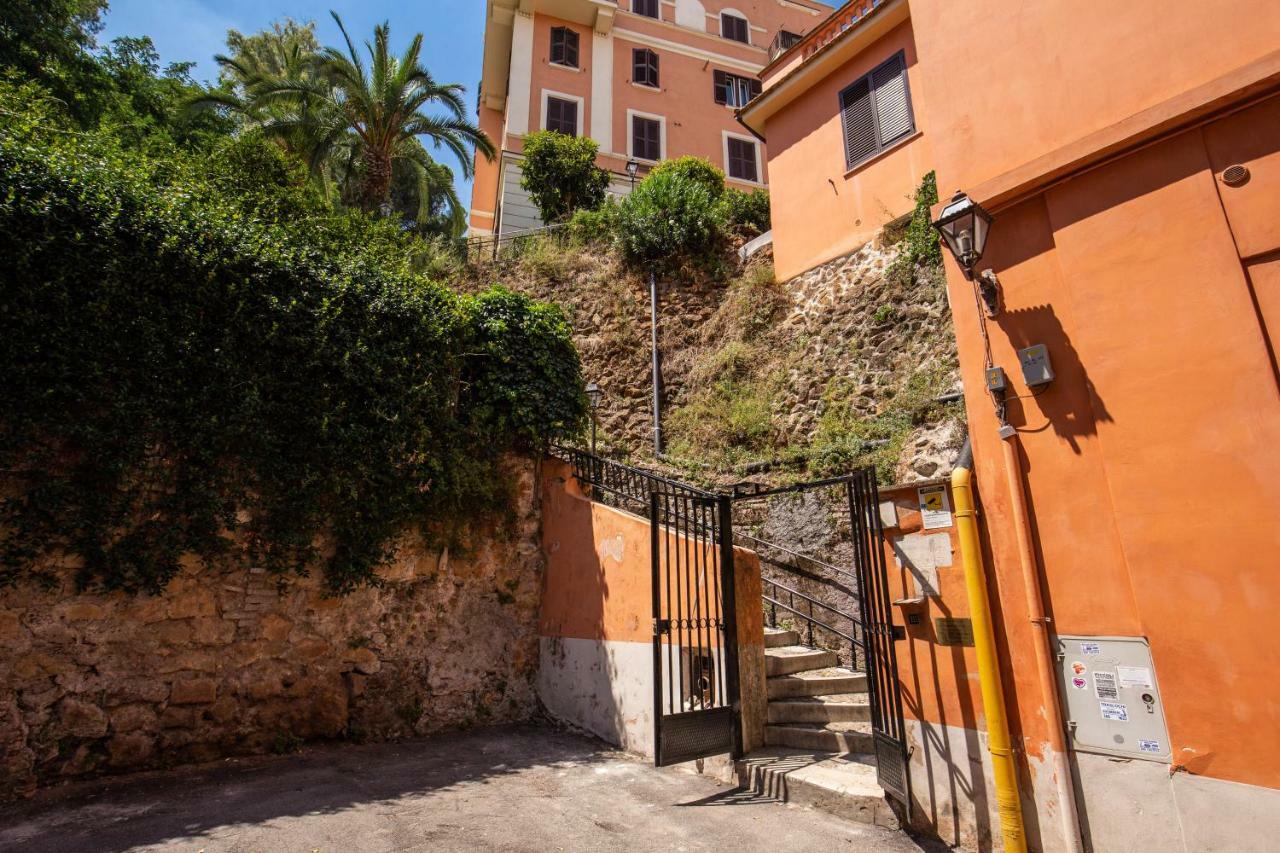 Luxuary Terrace Trastevere Rome Exterior photo